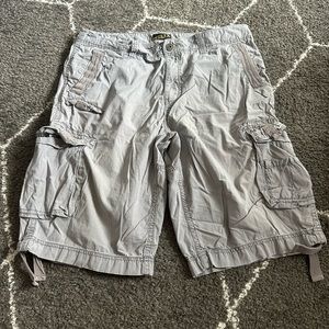 Helix men’s cargo shorts in good condition dark gray size 36